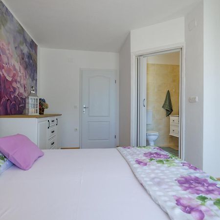 Apartmani Olea Krk Krk Town Esterno foto