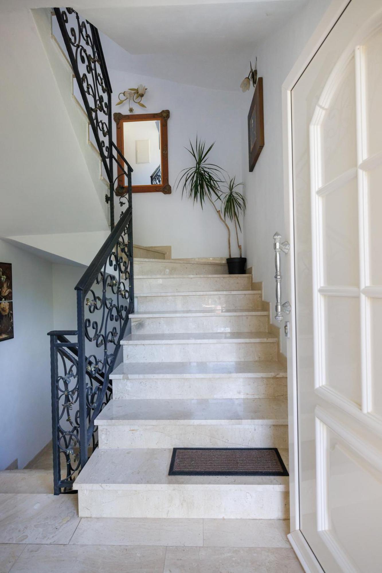 Apartmani Olea Krk Krk Town Esterno foto