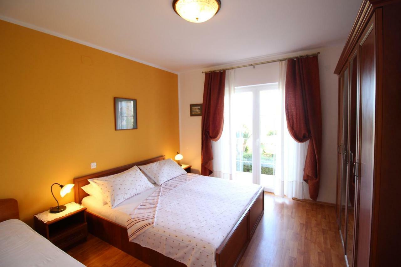 Apartmani Olea Krk Krk Town Esterno foto
